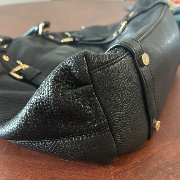 Michael Kors black leather purse - Picture 5 of 7